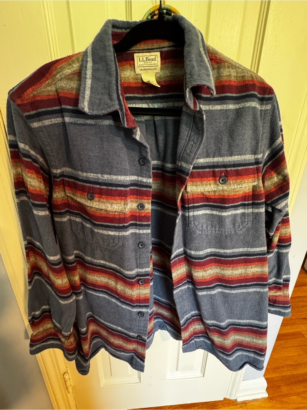 LL Bean Men’s Medium Shirt